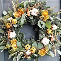 Fresh and dried Wreath