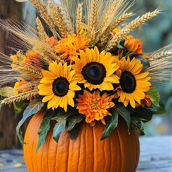 Halloween arrangement