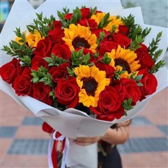 Red roses and Sunflowers